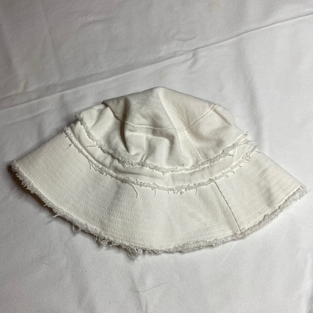 White Bucket Hat